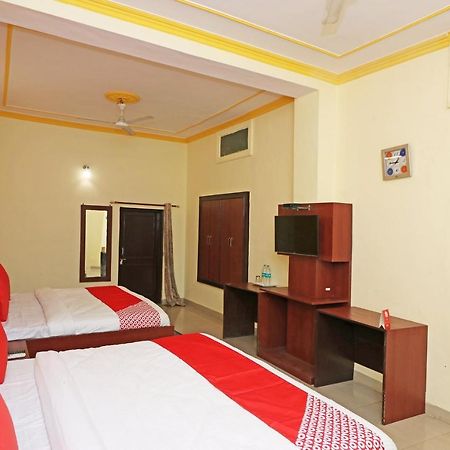 Hôtel Oyo 14179 Panchvati à Dehradun Extérieur photo