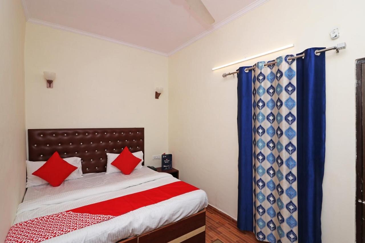 Hôtel Oyo 14179 Panchvati à Dehradun Extérieur photo
